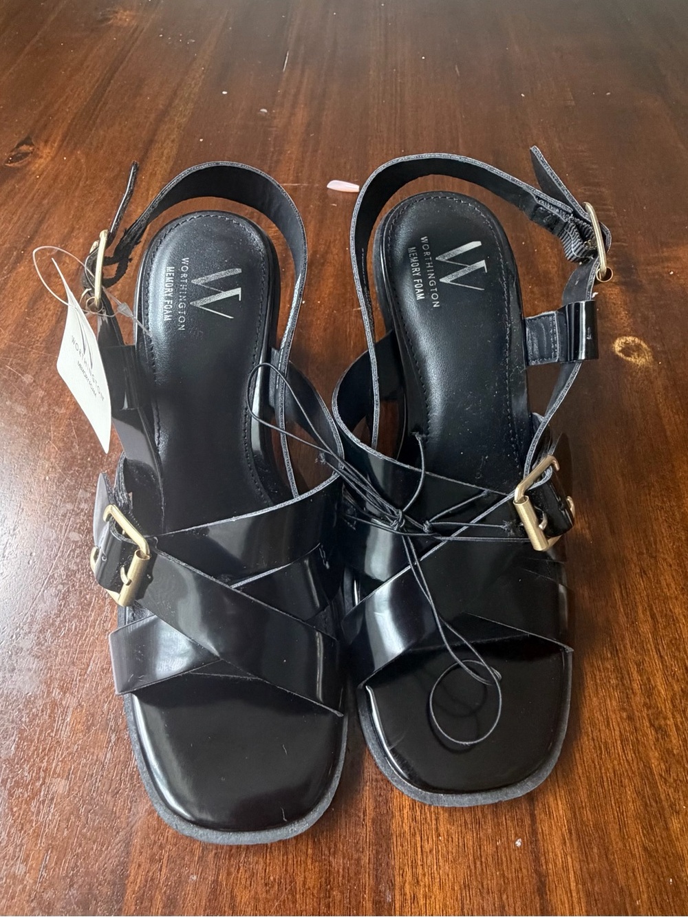 Worthington Rusk Black Sandals Women’s 6.5 Gold Block Heel Buckle NWT - Picture 4 of 4